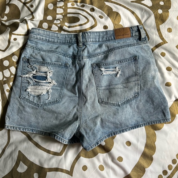 Distressed American Eagle Jean Shorts - Picture 2 of 7